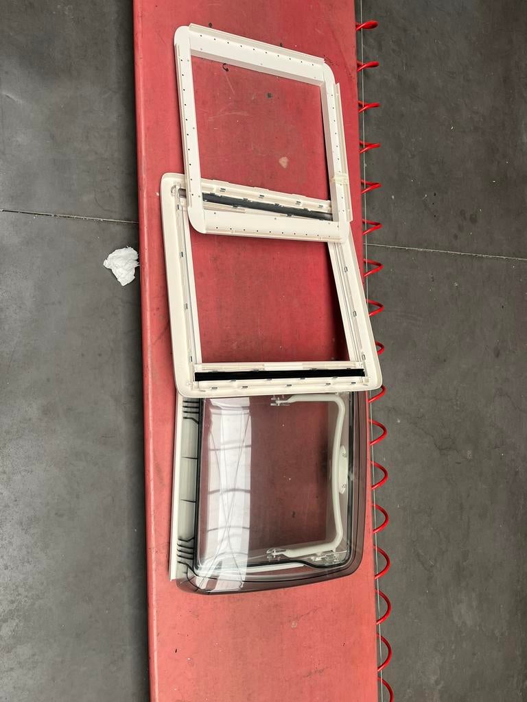 Heki mini dakluik 40x40, Ophalen, Nieuw