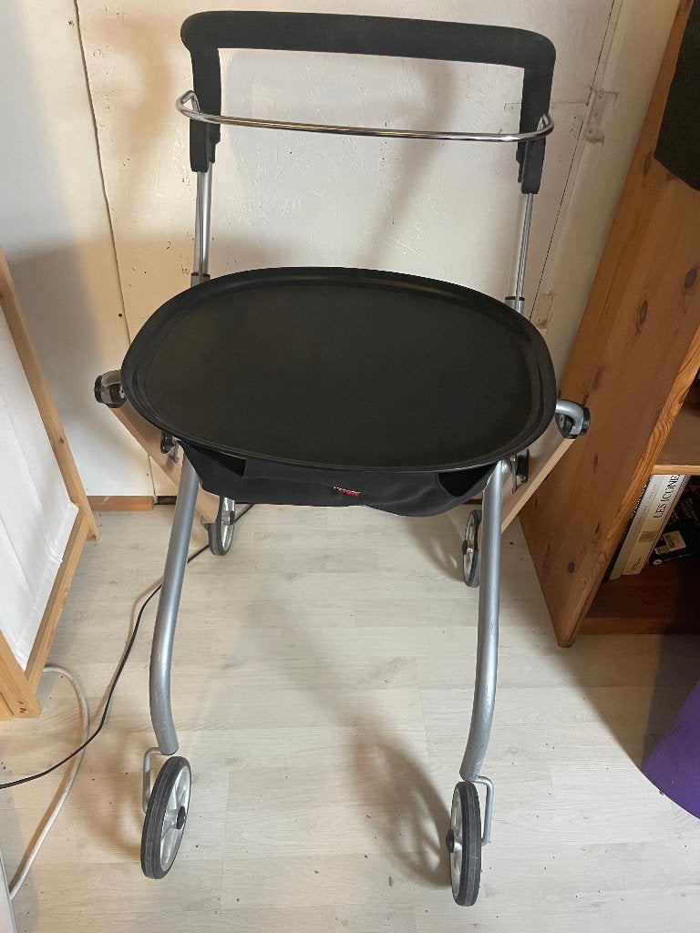 rollator d'intérieur, Diversen, Ophalen, Zo goed als nieuw