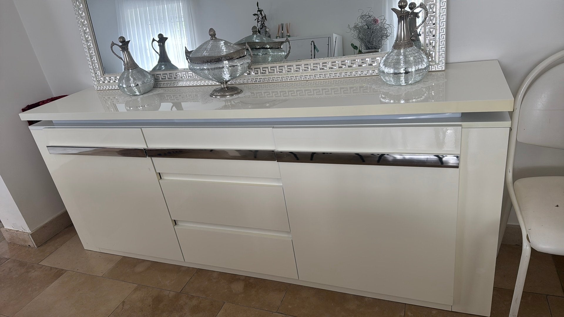 Hoogglans wit dressoir, Ophalen, Met lade(s), Zo goed als nieuw, 200 cm of meer