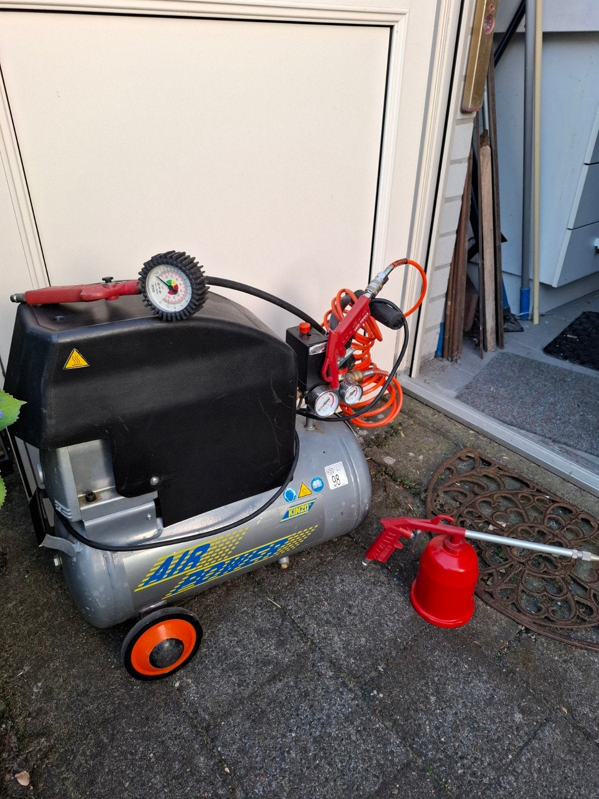 Kinzo compressor air power., Ophalen