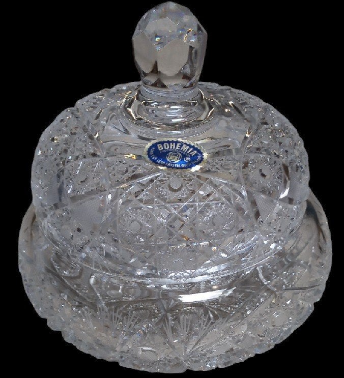 bonbonnière transparente coupe bohème, Enlèvement