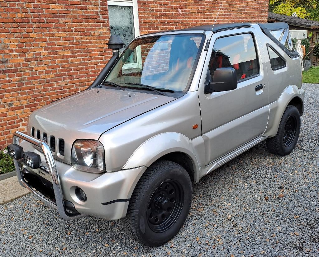 Suzuki Jimny 4x4 cabrio, Autos, Argent ou Gris, Achat, Cabriolet, Boîte manuelle