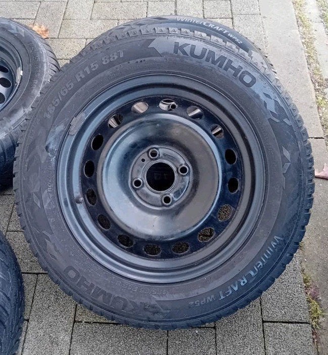 Winterbanden Renault Clio Dacia Sandero 15inch 4X100 8&7mm❄, Ophalen, Nieuw, Nissan