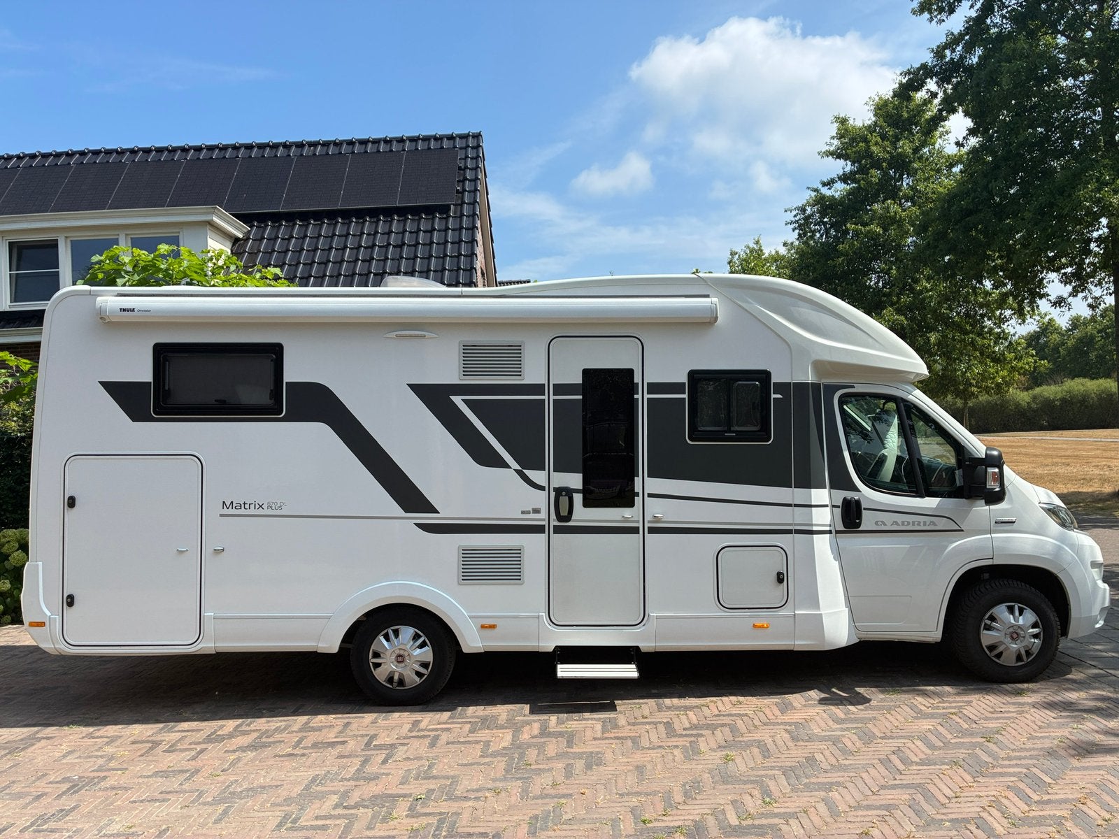 ‼️ Magnifique Adria Matrix 670 DL plus. Face à face ‼️2022‼️, Jusqu'à 5, Fiat, Boîte manuelle, Marchepied électrique
