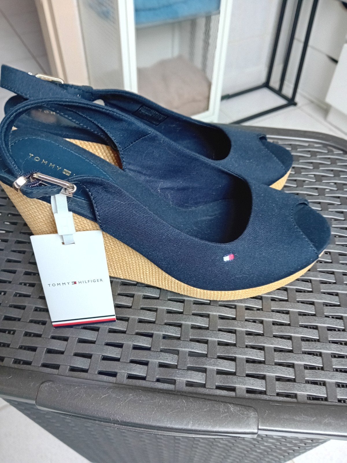 Nieuwe schoenen maat 39 merk Tommy Hilfiger, Dieren en Toebehoren, Ophalen of Verzenden