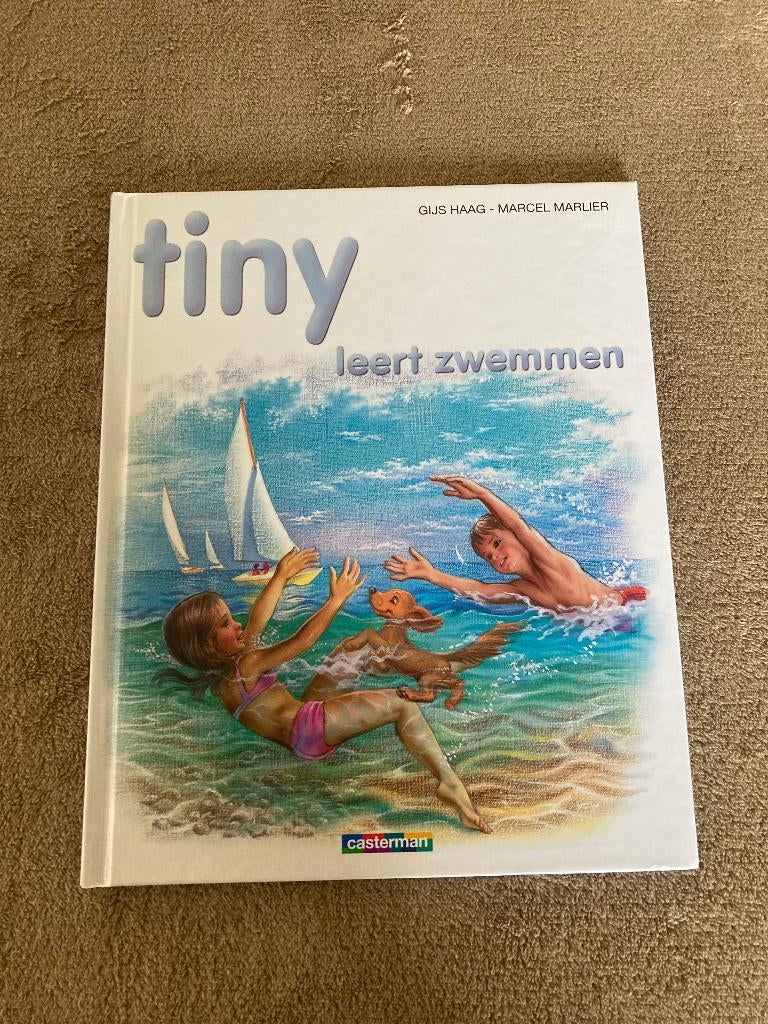 Boek: Tiny leert zwemmen.  1 x gelezen, Boeken, Ophalen of Verzenden, Zo goed als nieuw, Gijs Haag en Marcel Marlier