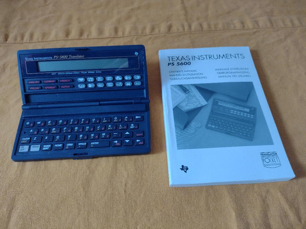 Texas instruments PS - 5600, vertaler, Diversen, Rekenmachines, Ophalen of Verzenden, Zo goed als nieuw