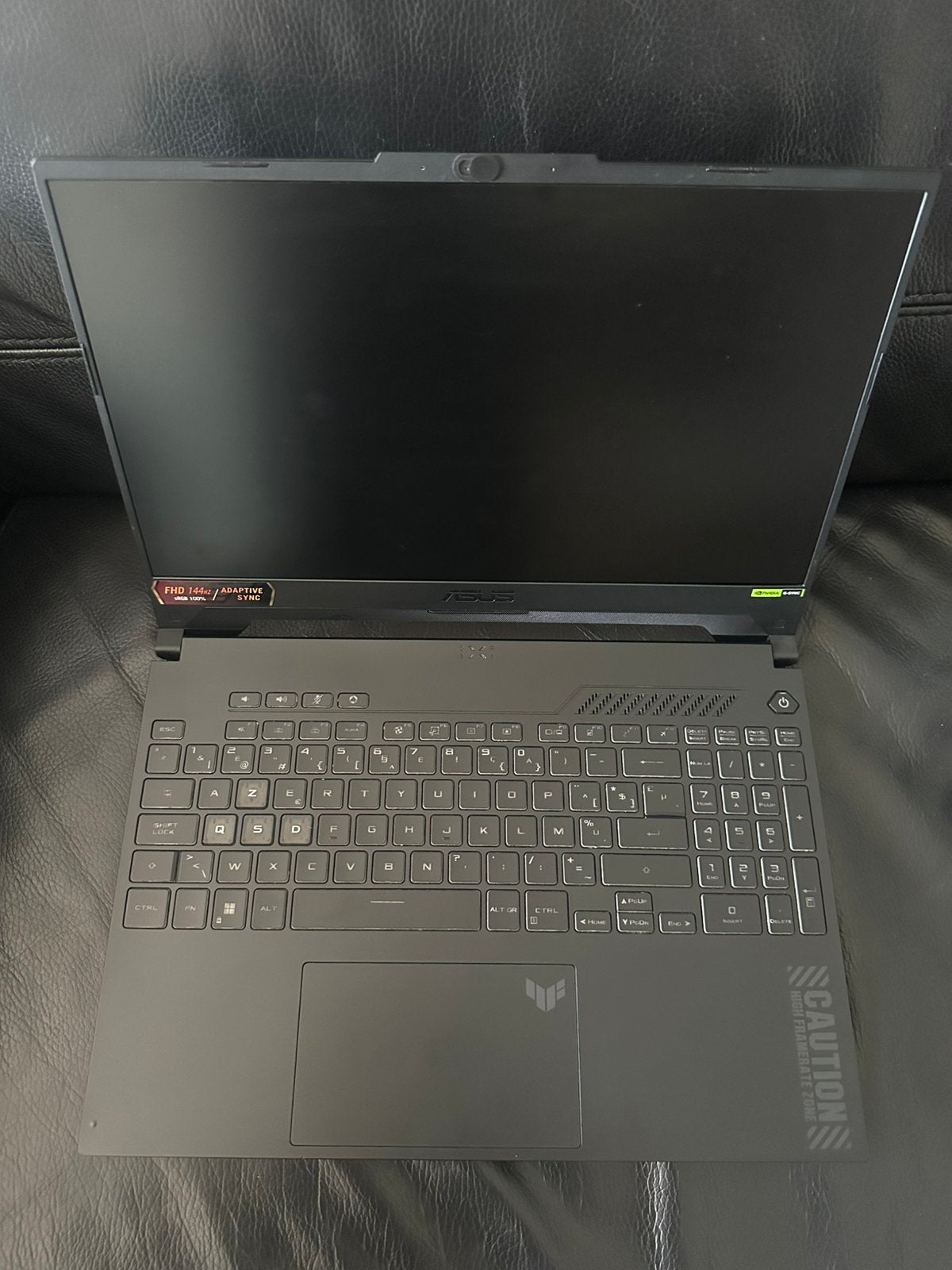 Defecte/kapotte asus tuf a15 nvidia rtx 4060, Computers en Software, Windows Laptops, Ophalen, Niet werkend, Gaming