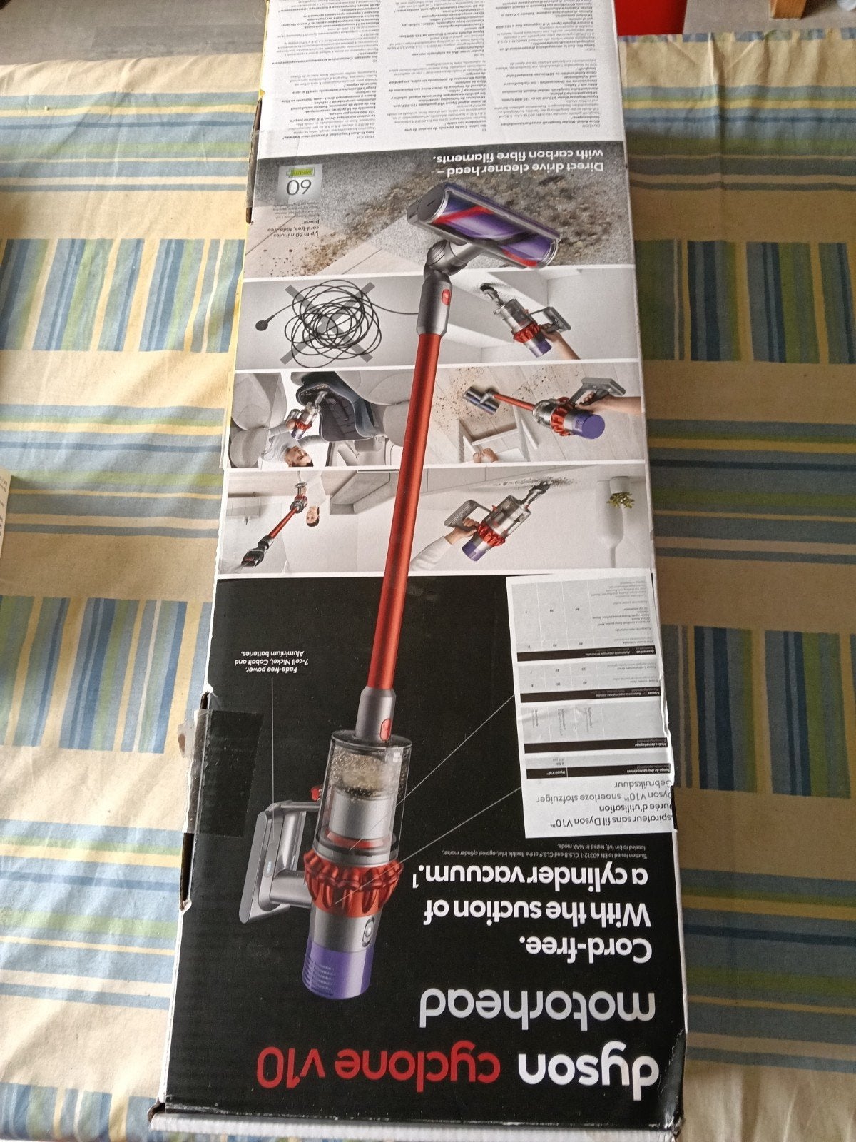 Dyson V10, Electroménager, Enlèvement, Dyson