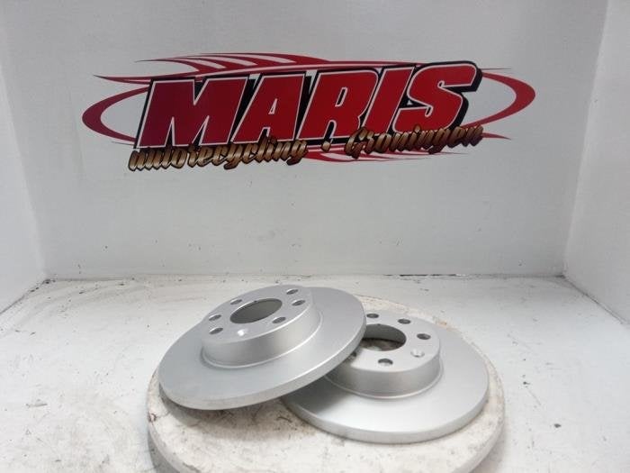 Disque de frein avant d'un Opel Corsa, -, -, Opel, 3 mois de garantie