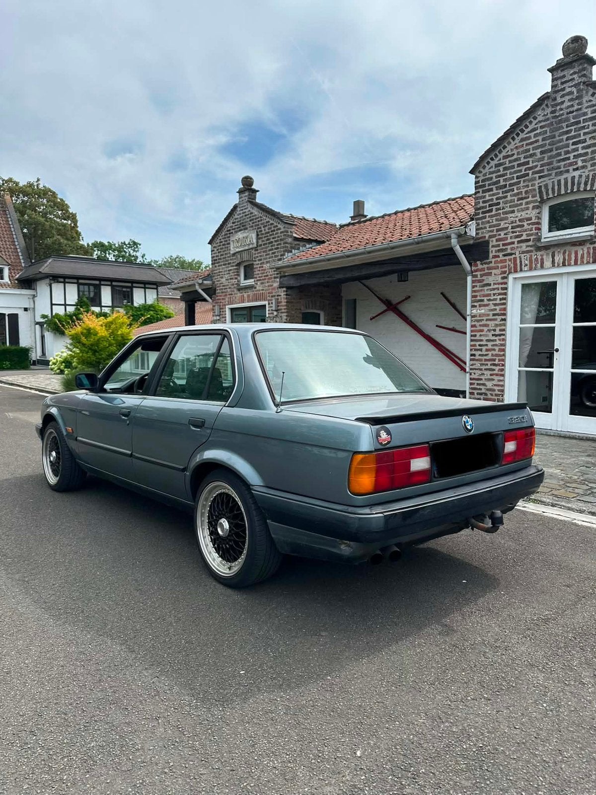 Bmw e30 320i, foto 2