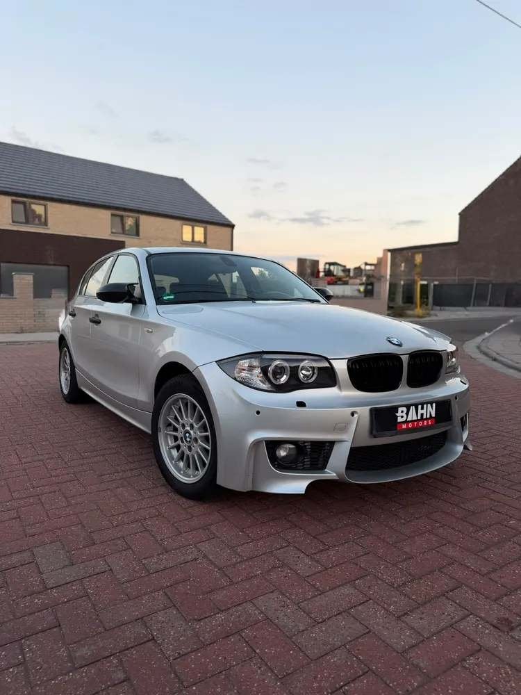 Bmw serie 1, Autos, Argent ou Gris, Achat, Entreprise, Automatique