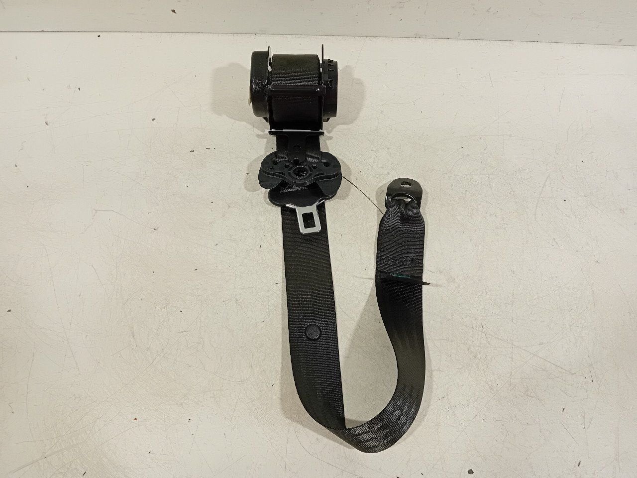 Veiligheidsgordel links achter Hyundai iX 20, Onderdelen@venauto.nl, Van der Ven Autorecycling B.V., Gebruikt, Ettenseweg 76, 4706 PB Roosendaal, The Netherlands