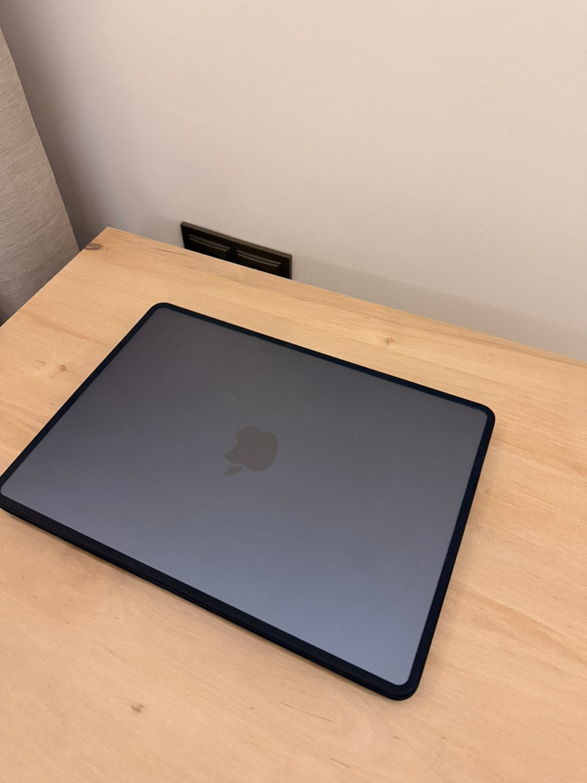 Macbook Air M4 256GB + Souris sous garantie boite et facture, Enlèvement ou Envoi, Comme neuf, 256 GB, MacBook