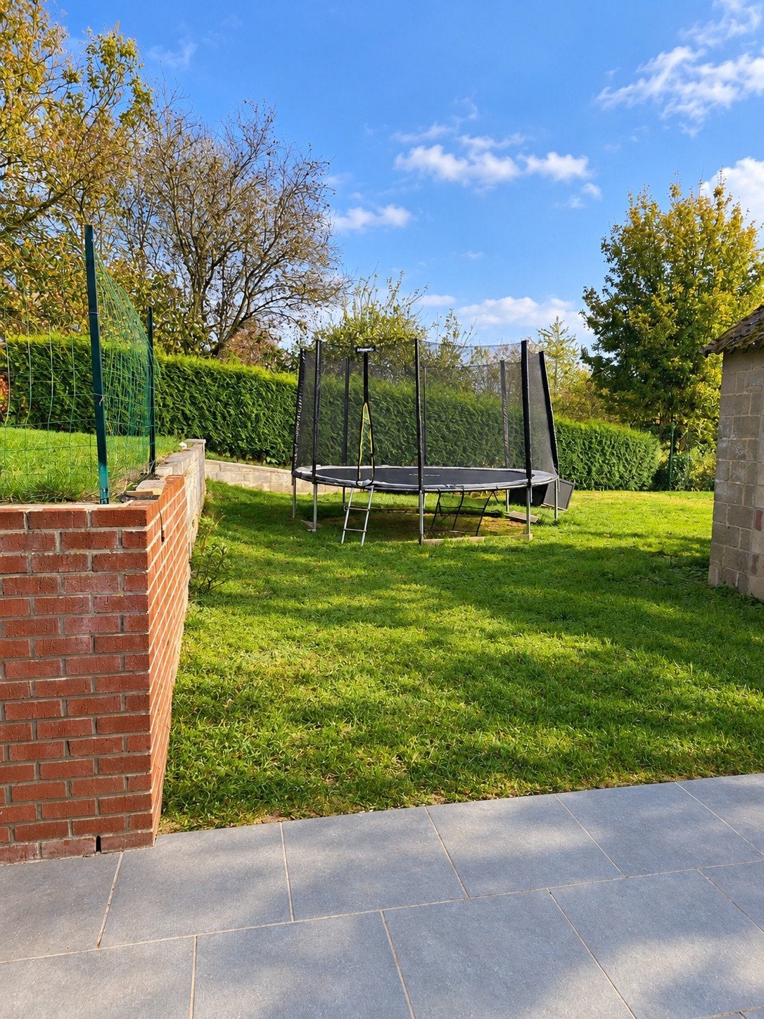 trampoline neuf  vente cause demenagement, Jardin & Terrasse, Enlèvement, Comme neuf, Fer, Autres types