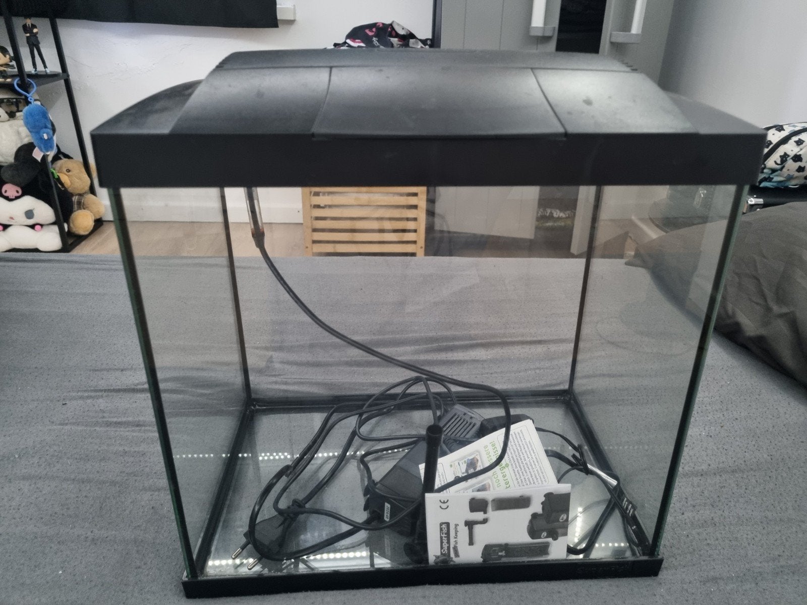 Superfish Aquarium (Originele prijs is €60), Dieren en Toebehoren, Vissen | Aquaria en Toebehoren, Ophalen, Zo goed als nieuw