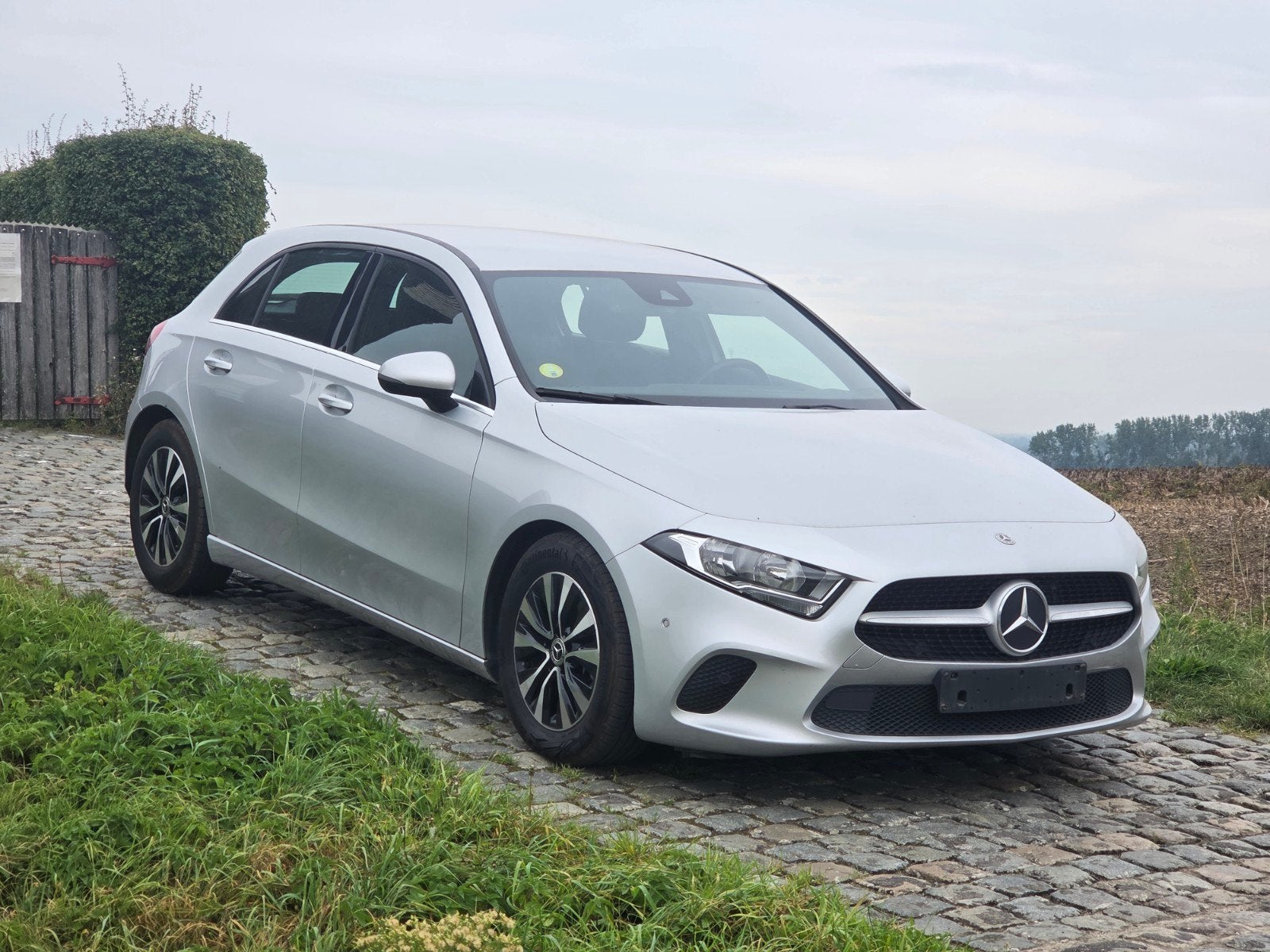 mercedes a180d, Auto's, Automaat, Leder en Stof, https://public.car-pass.be/vhr/d804888f-a5ba-43da-ad8b-c7b40b405ec8, Zilver of Grijs