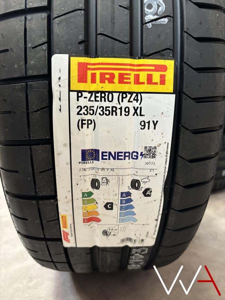 19” Mercedes-Benz A35 AMG velgen W177 A-Klasse Pirelli, Auto-onderdelen, 19 inch, Gebruikt, -, -