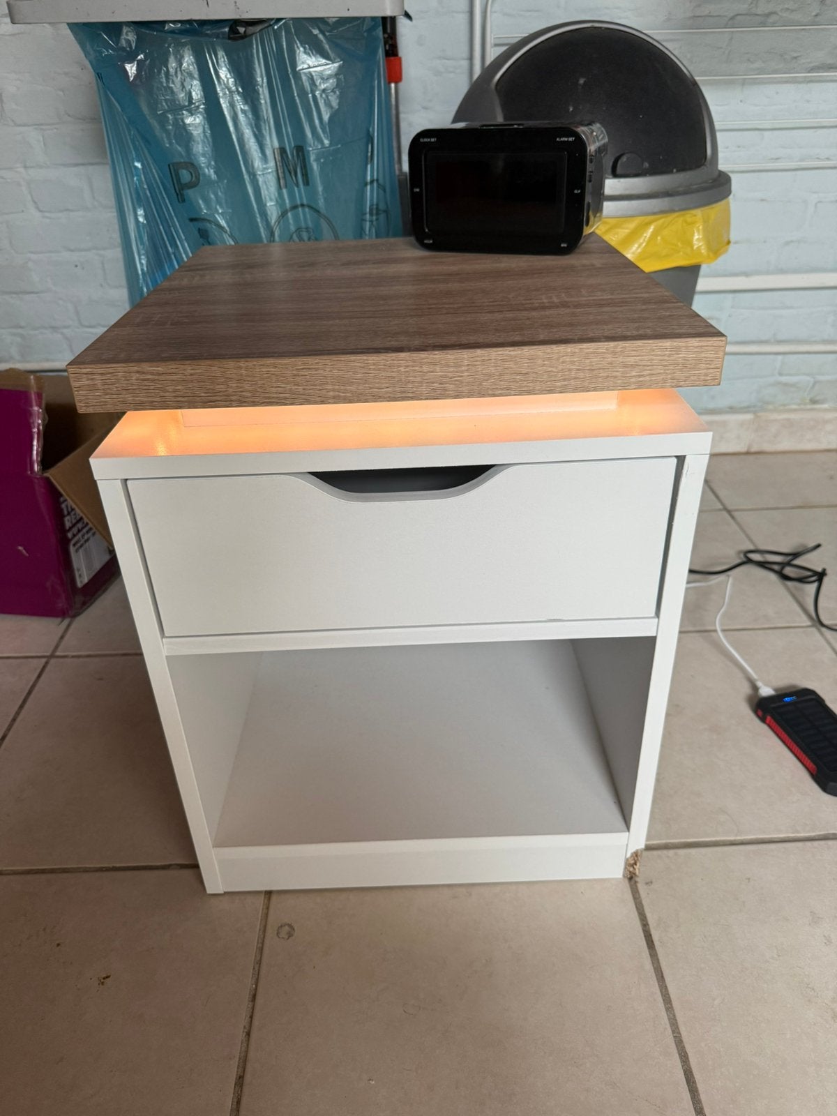 Table de chevet, Moins de 55 cm, Moins de 45 cm, Enlèvement, Utilisé
