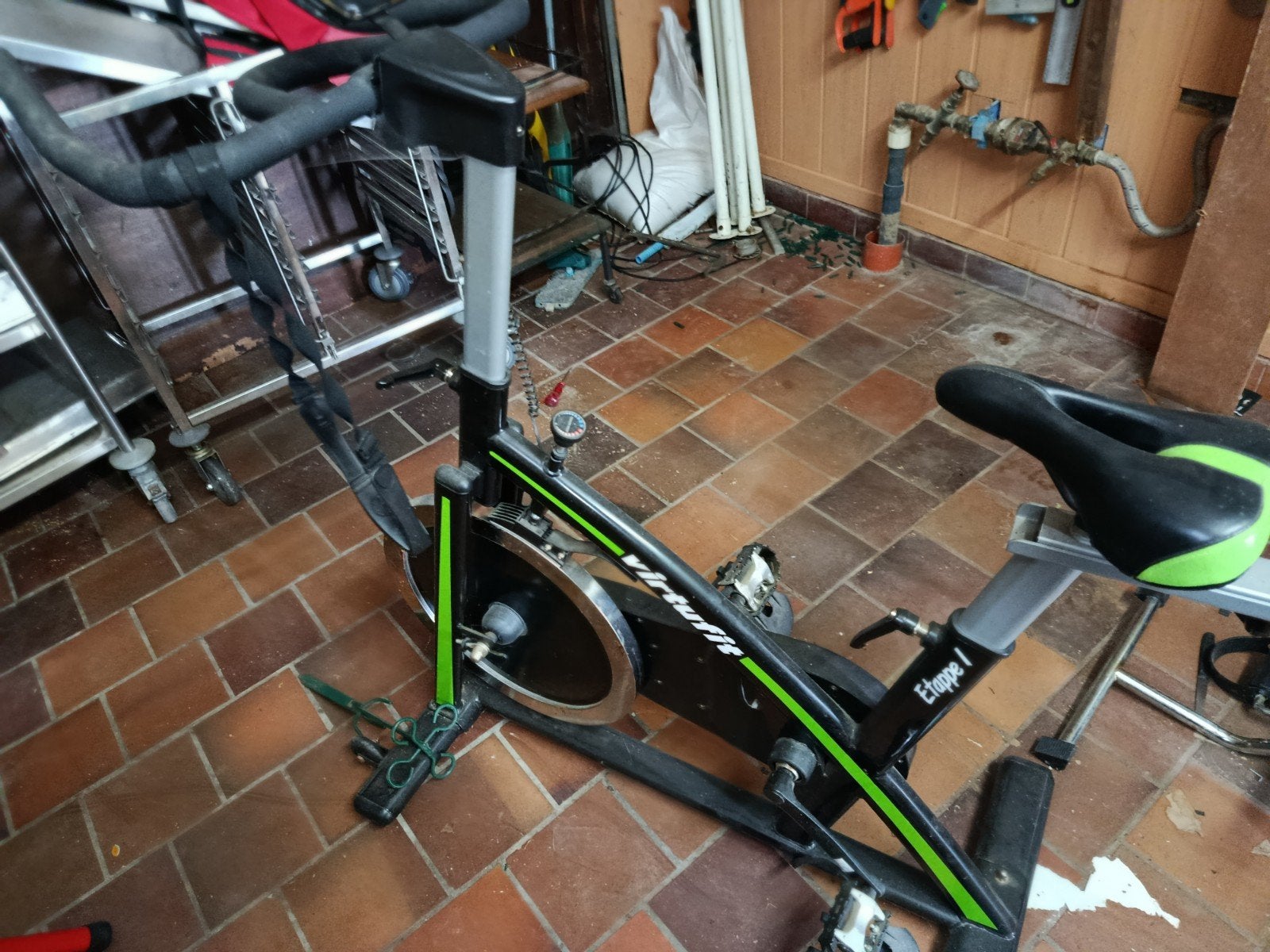 Spinbike Virtufit etappe 1, Enlèvement