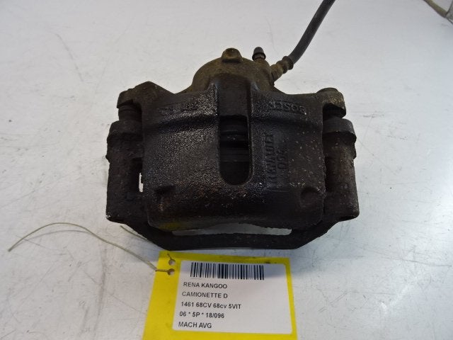 ETRIER DE FREIN AVANT DROIT Renault Kangoo Express (FC), Renault, Mevr. I. Hauben, Utilisé, Rue de l'Espoir 34 34
4030  GRIVEGNÉE, BE