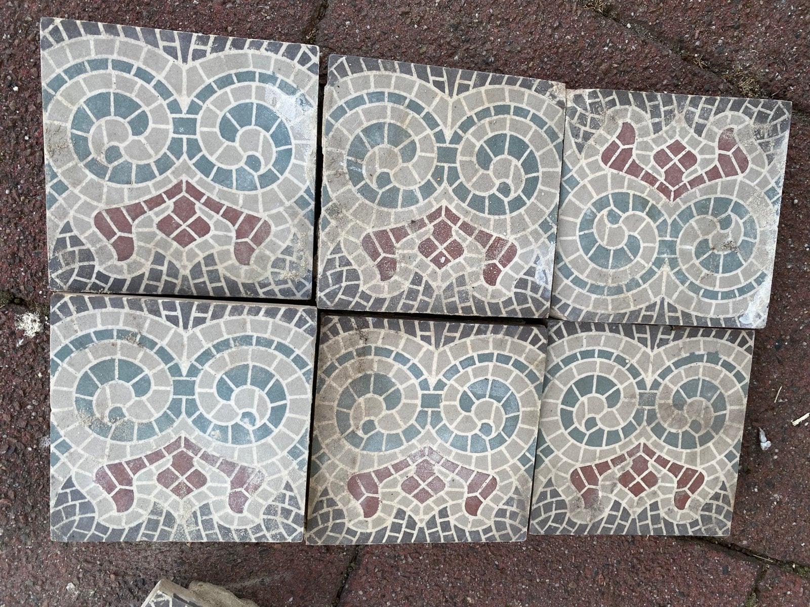 Antieke vloertegels en plinten, Doe-het-zelf en Bouw, Tegels, Ophalen, Gebruikt, Vloertegels