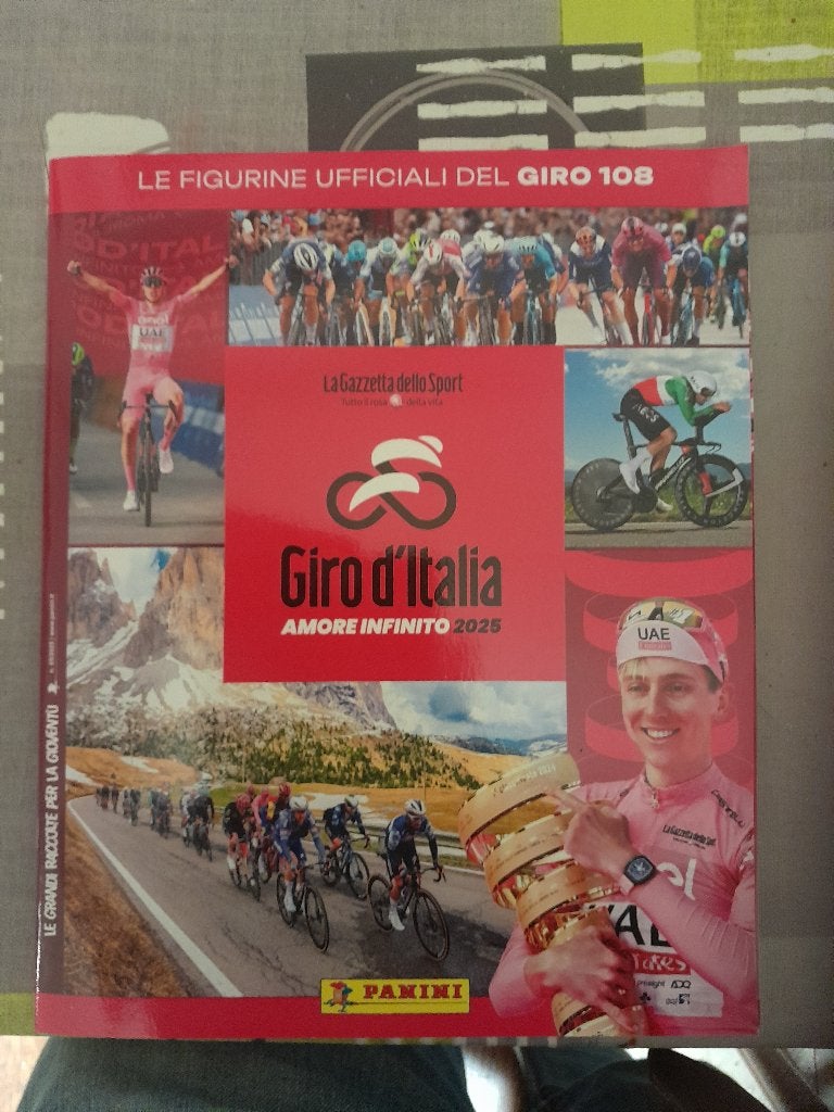 Panini Giro 2025 complet, Ophalen, Zo goed als nieuw, Boek of Tijdschrift