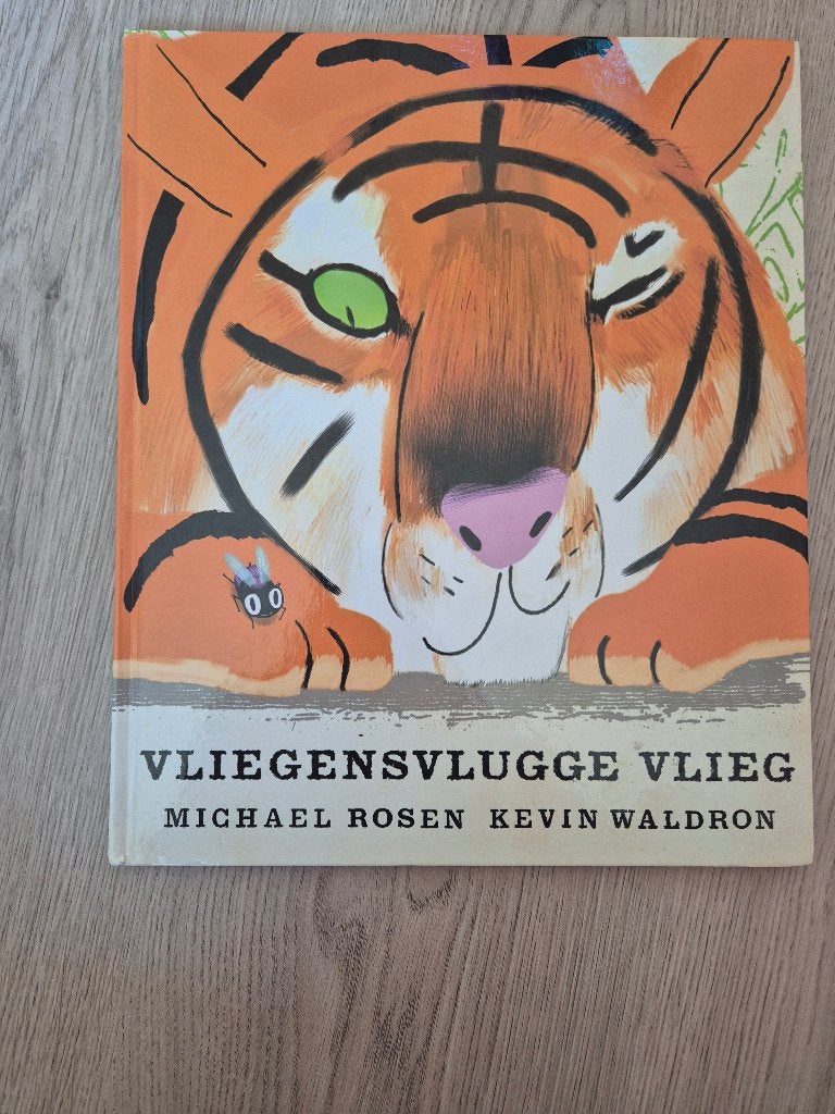 Prentenboek - Vliegensvlugge vlieg, Boeken, Prentenboeken en Plaatjesalbums, Ophalen, Zo goed als nieuw, Prentenboek