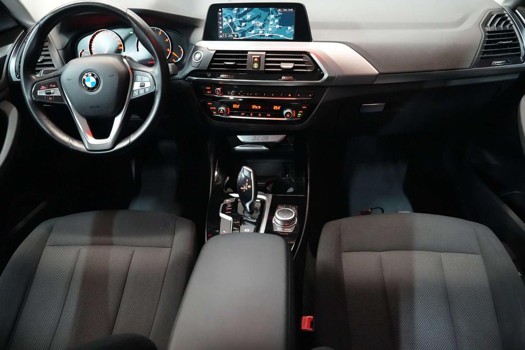 BMW X3 2.0 dA sDrive18 Trekhaak Navi CarPlay Garantie, Automaat, 116 g/km, 4 cilinders, Blauw