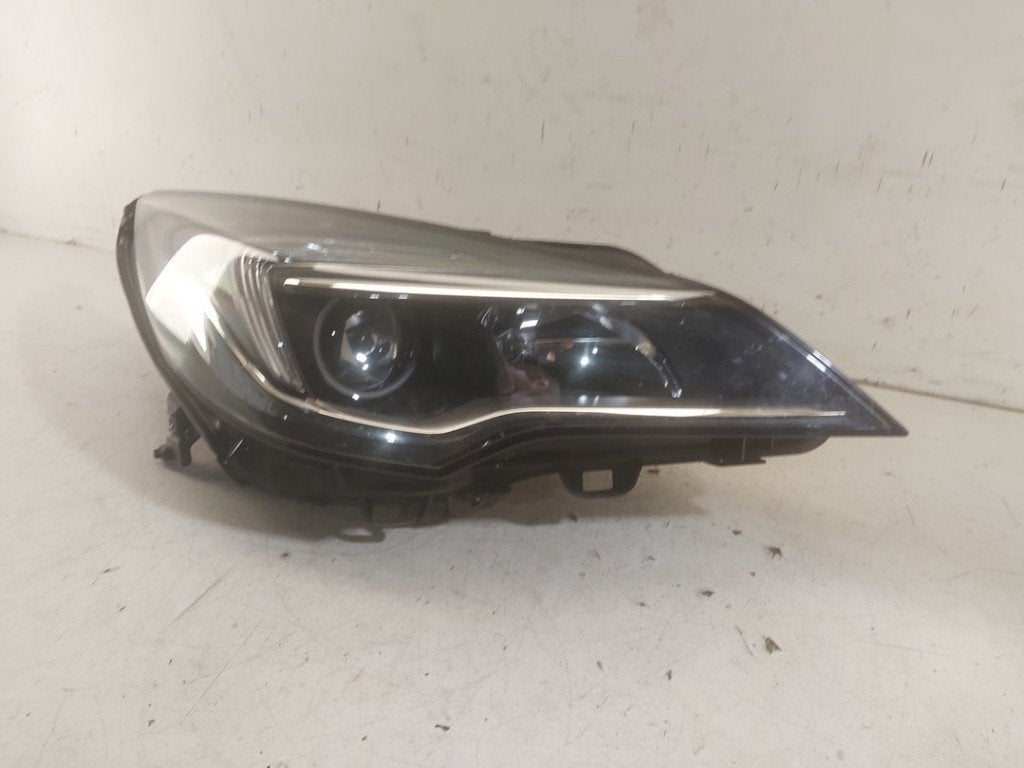 KOPLAMP RECHTS Opel Astra K (|13488970|39081893|), Auto-onderdelen, Gebruikt, Opel, Opel Automobile GmbH, Kontakt-opel@opel.com
