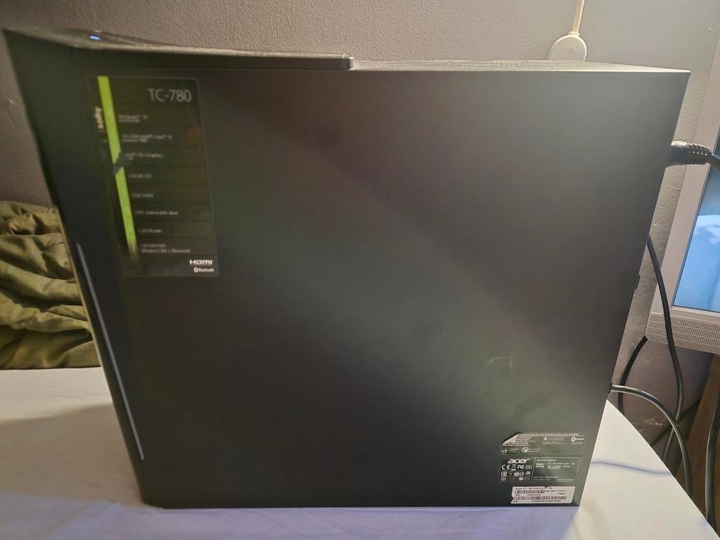 PC Bureau Acer i5-7400 / 28Go RAM / GTX 750 Ti / 750W — Bon, Informatique & Logiciels