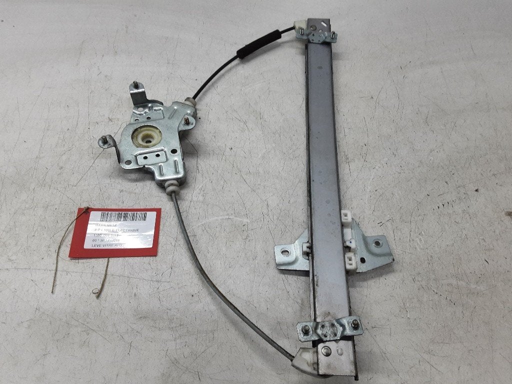 RAAMMECHANIEK RECHTS VOOR Hyundai Getz (01-2002/12-2010), Auto-onderdelen, Hyundai Motor Deutschland GmbH, Gebruikt, Kaiserleipromenade 5
63067  Offenbach am Main, DE