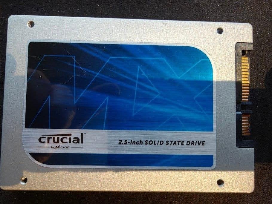 Crucial MX100 256GB SATA SSD – 97%, Intern, Gebruikt, 256GB, Verzenden