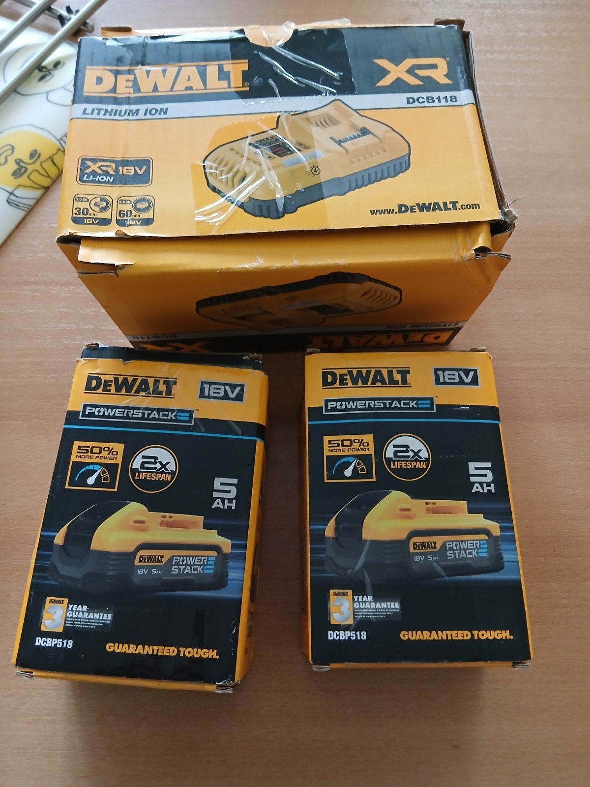 Dewalt, Ophalen