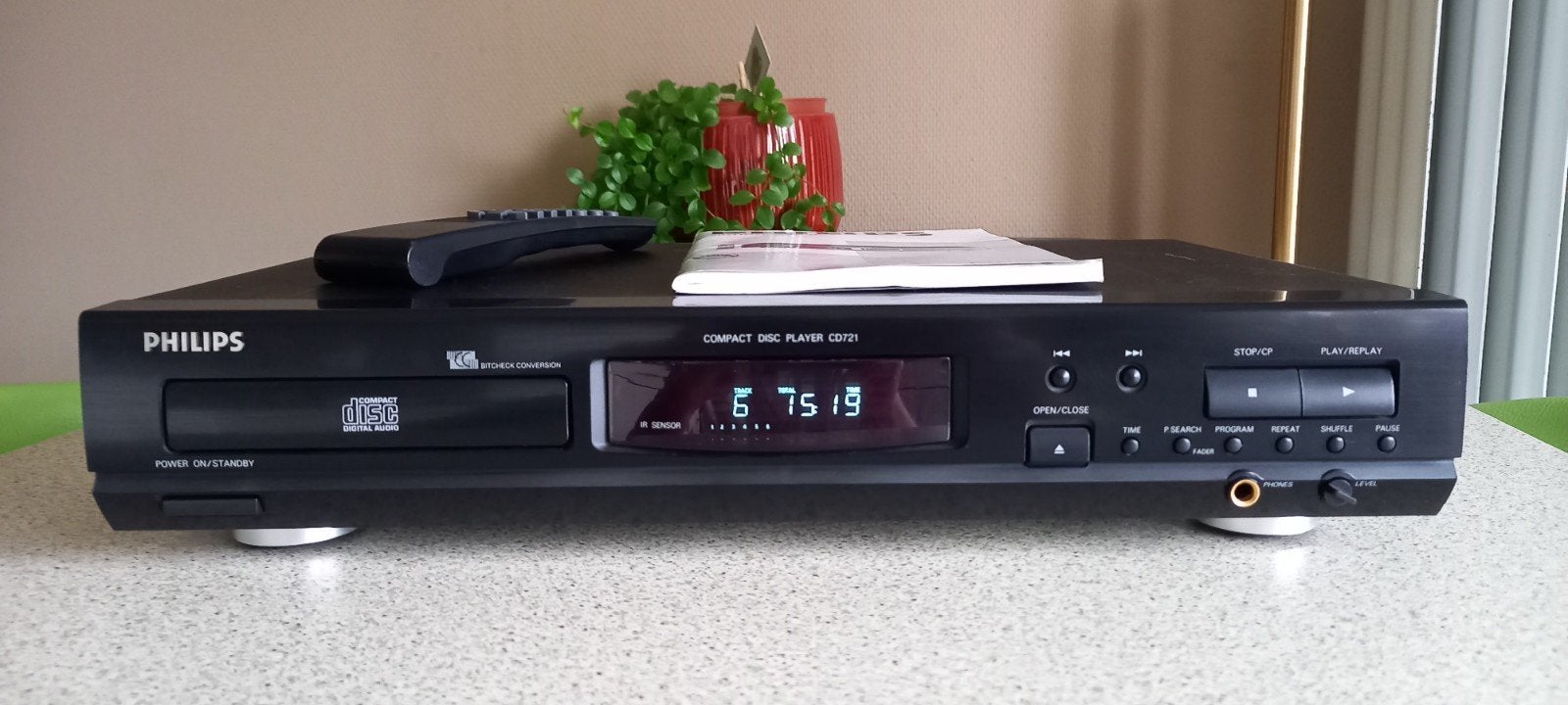 Philips cd721 zelfde als marantz cd46 met afstandsbediening., Enlèvement ou Envoi, Utilisé, Philips