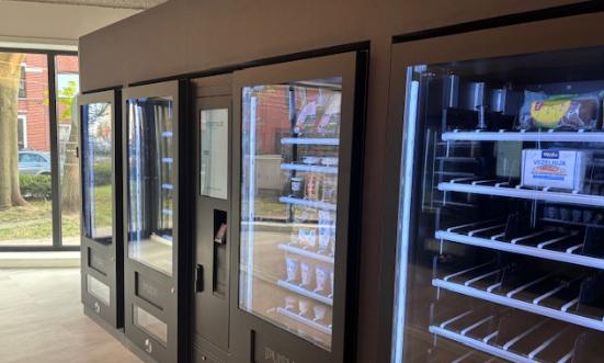Jofemar Quatro VENDING lift automaten + betaalsysteem, Ophalen