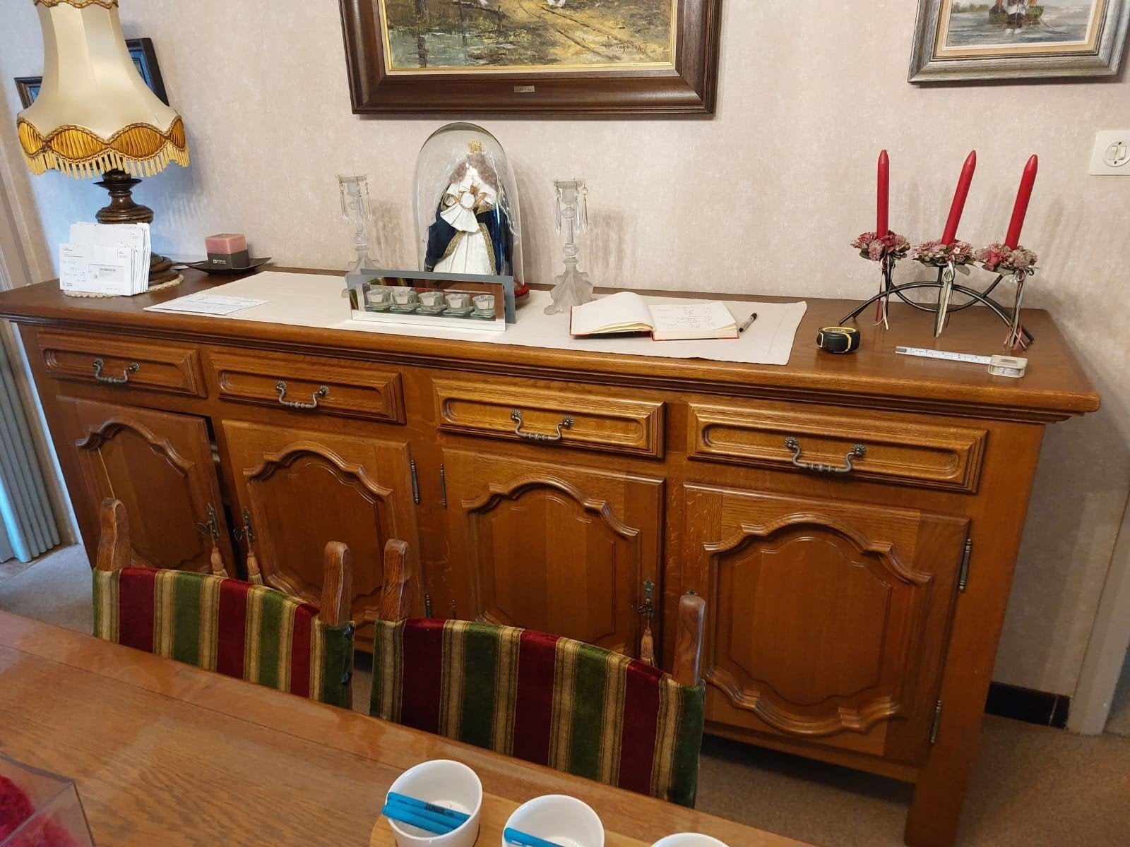 volledige eetkamer, Ophalen