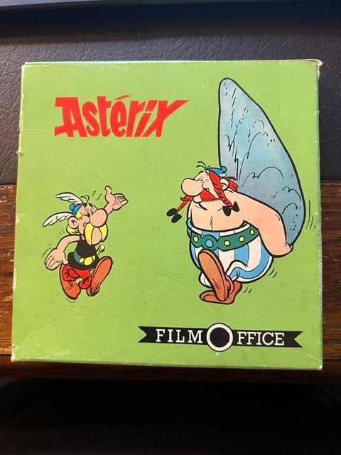 Film 8 mm d'Astérix. Distribué par Film Office en 1972., Enlèvement