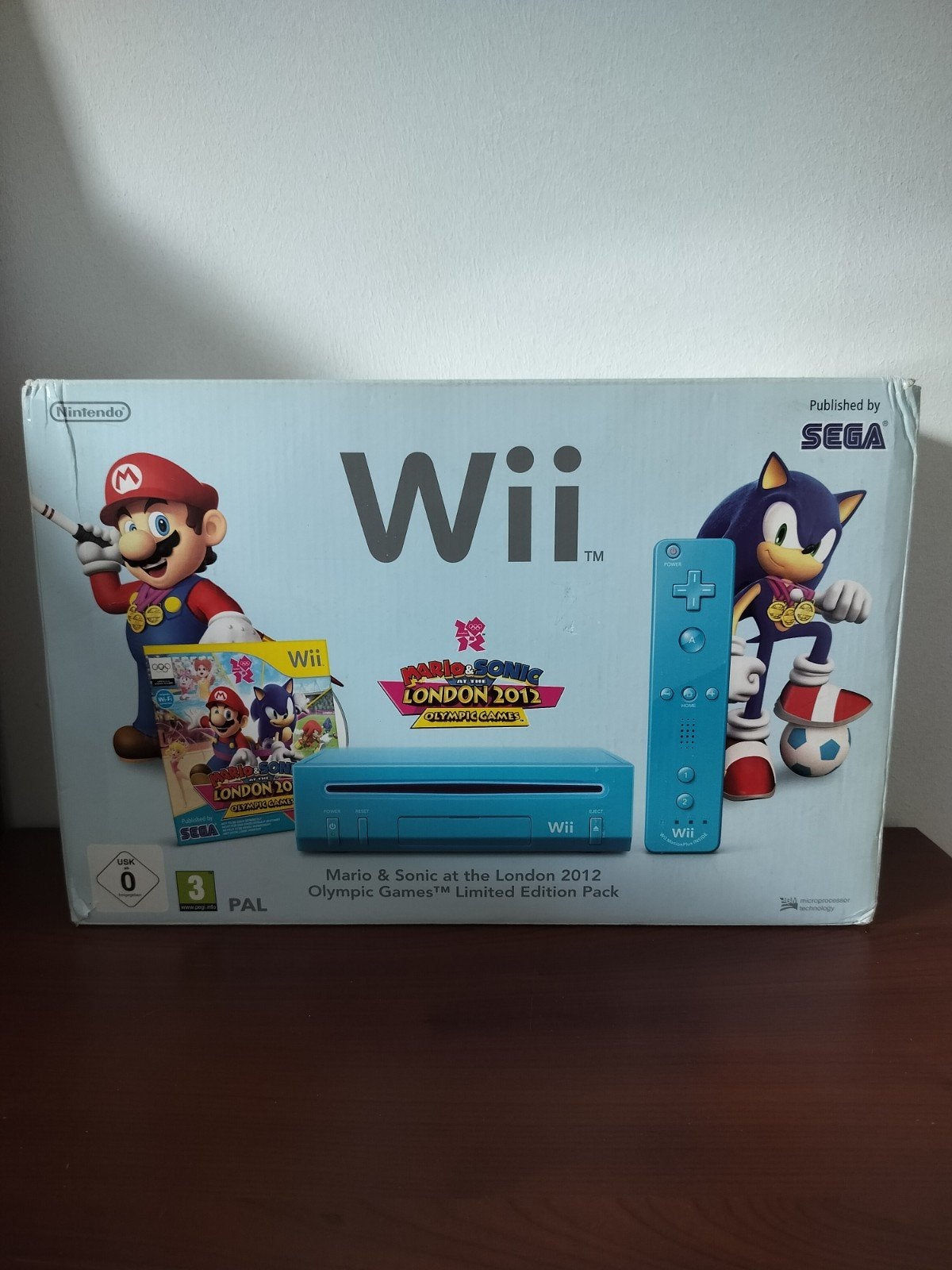 Wii Mario en Sonic pack, Games en Spelcomputers, Ophalen of Verzenden, Zo goed als nieuw, Met 1 controller, Met games