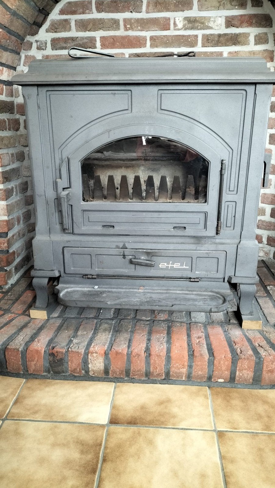 kachel in zeer goede staat, Huis en Inrichting, Kachels, Ophalen, Vrijstaand, Allesbrander