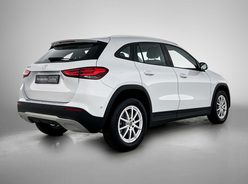 Mercedes-Benz GLA-Klasse 180 Business Line | Verwarmde Zetel, Stof, Gebruikt, Euro 6, 4 cilinders