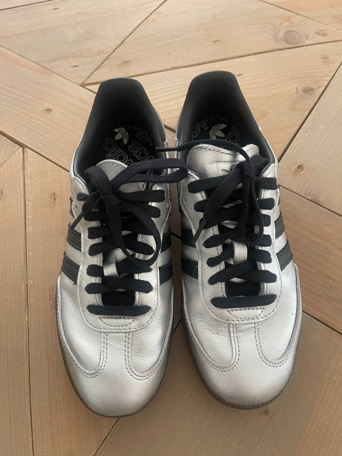 Adidas samba, Kleding | Dames, Ophalen of Verzenden, Zo goed als nieuw