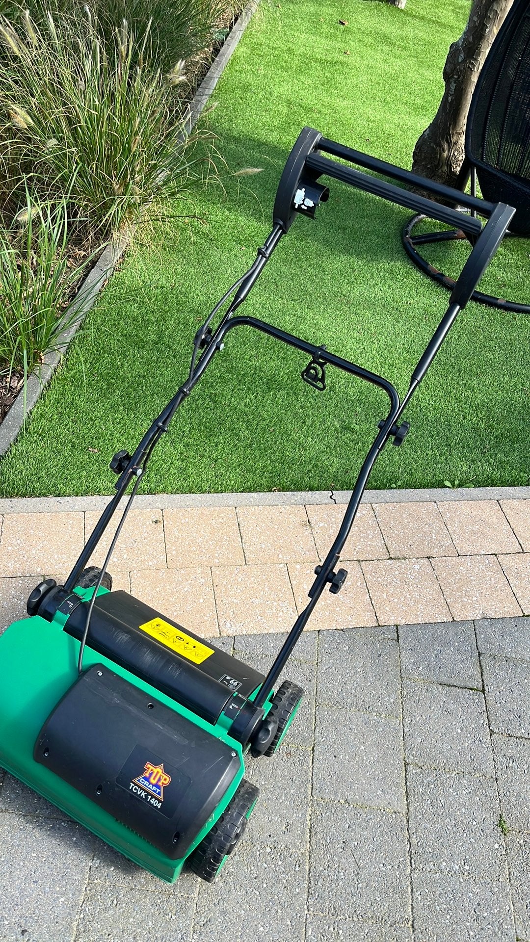 Verticuteer, Tuin en Terras, Ophalen, Zo goed als nieuw