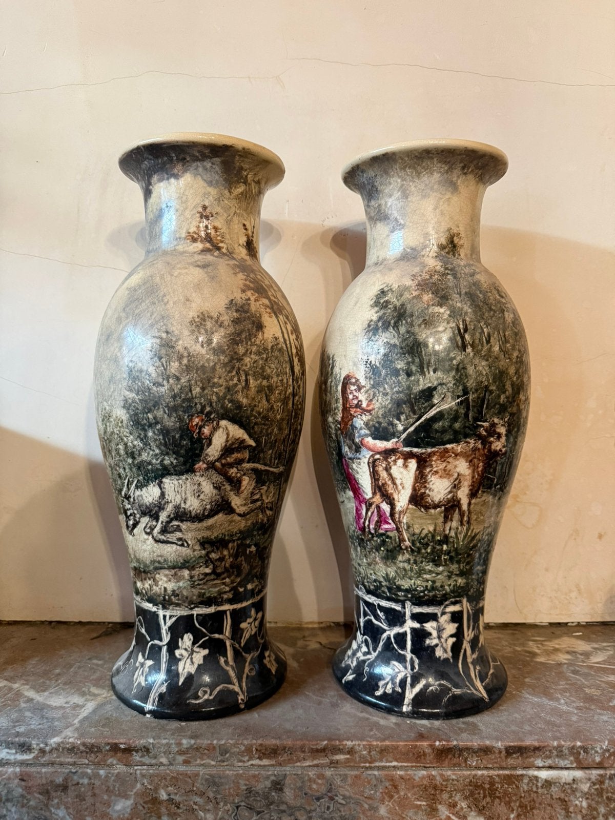 Zeldzaam Paar Antieke Franse Faience Vazen (ca. 1880), Antiek en Kunst, Ophalen