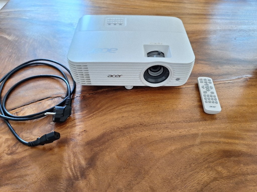 Vidéo-projecteur Acer, home cinéma, Enlèvement, Comme neuf