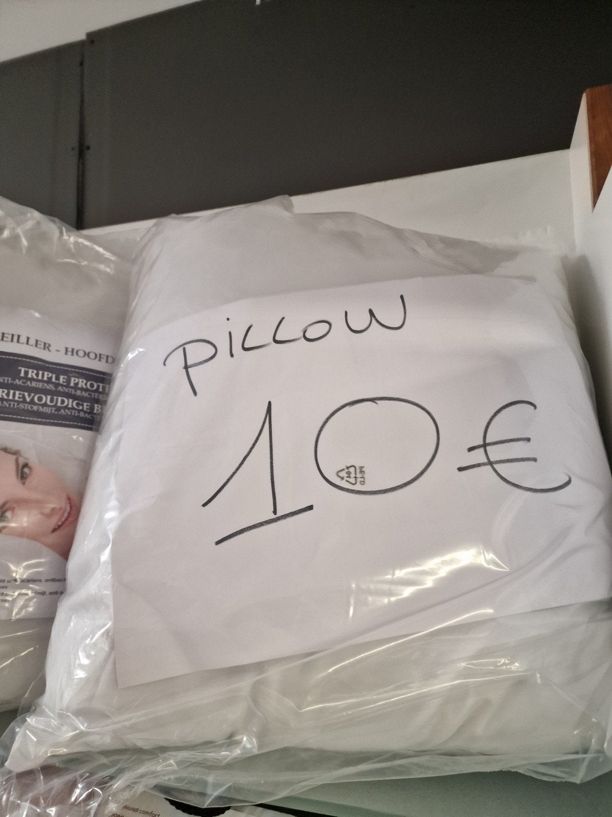 hoofdkussen v.a 10 €, Ophalen