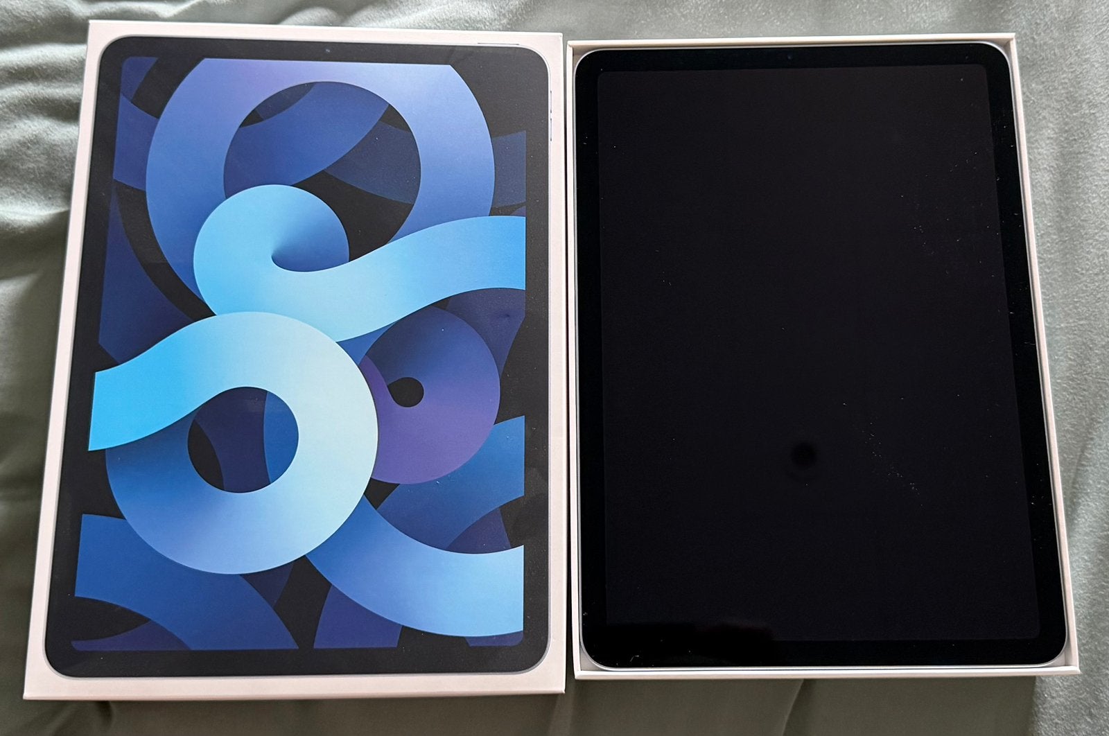 Apple iPad Air 4, Computers en Software, Apple iPads, Ophalen, Blauw, Apple iPad Air, Zo goed als nieuw