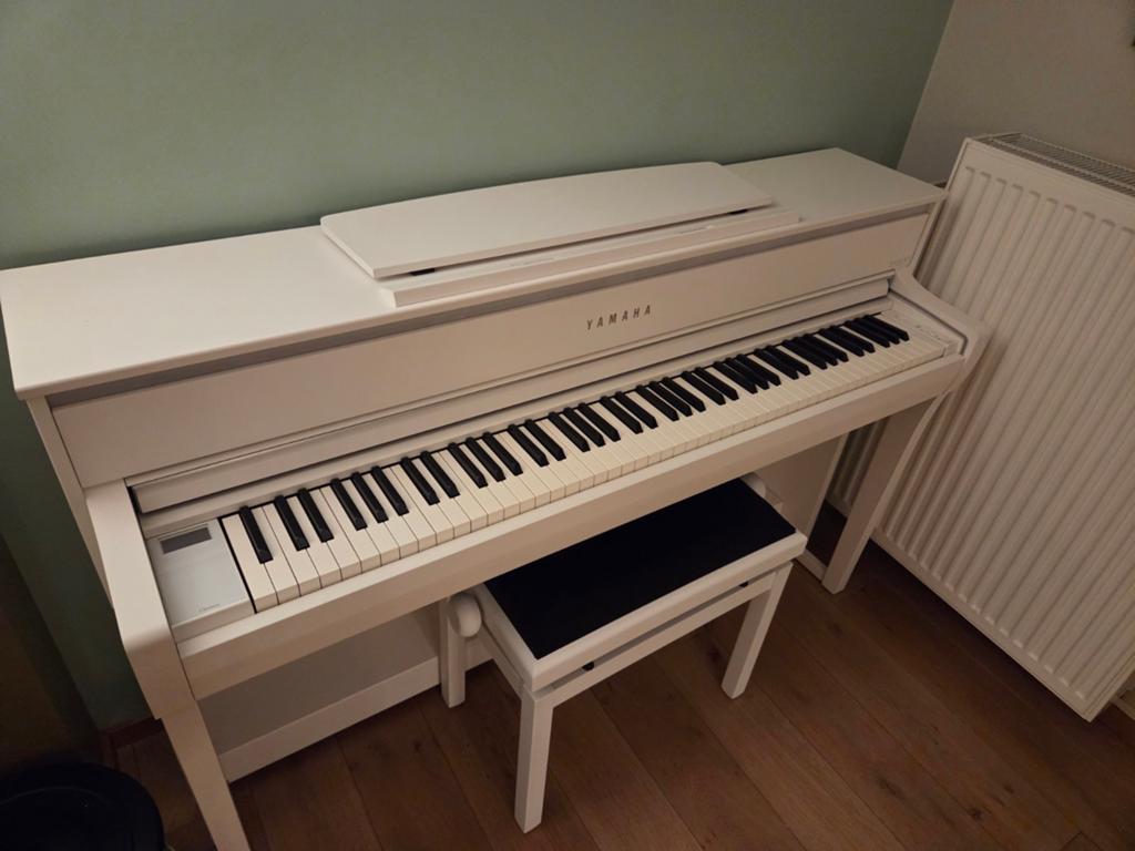 Yamaha Clavinova CLP-775 • Piano Numérique Haut de Gamme, Musique & Instruments, Pianos, Enlèvement, Blanc, Piano