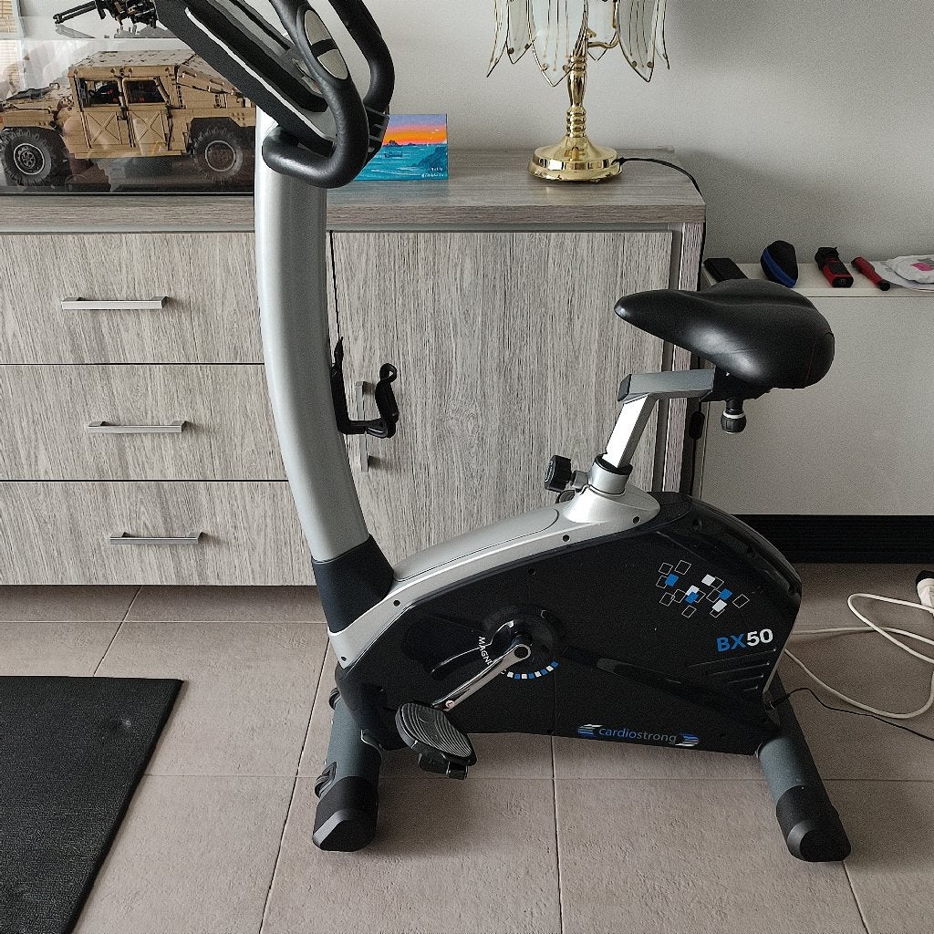 Cardiostrong BX50 ancienne version - Vélo ergomètre, Jambes, Enlèvement, Utilisé, Vélo d'appartement
