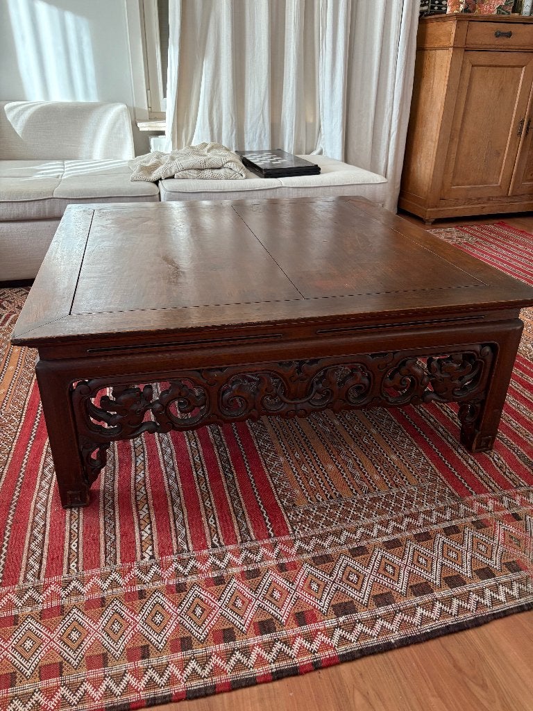 table basse chinoise sculptée à la main — bois massif, 100 à 150 cm, Carré, 100 à 150 cm, Enlèvement